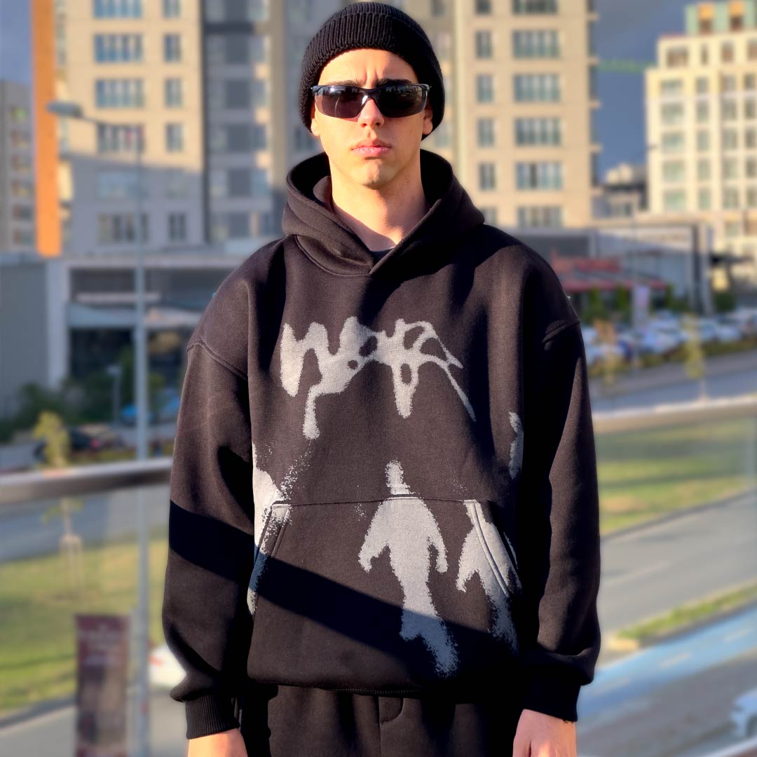 Siyah Baskılı Strangers Serisi Hoodie