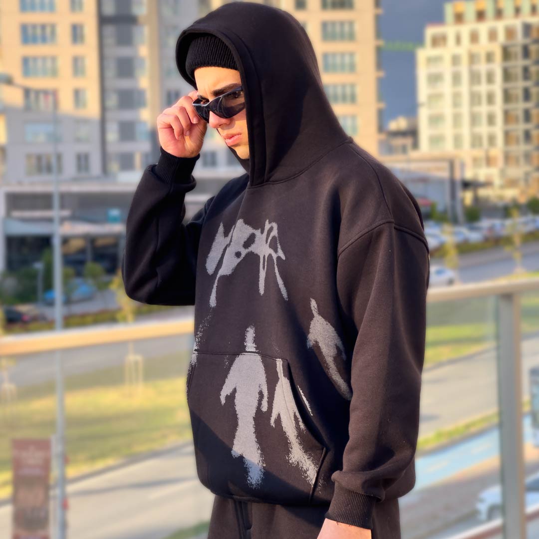 Siyah Baskılı Strangers Serisi Hoodie